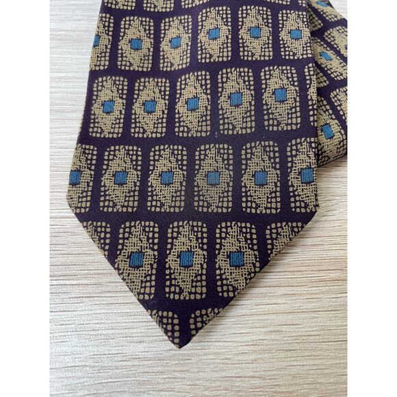 Giorgio Armani Cravatte Brown Geometric Design 100% Silk Designer Tie - Picture 2 of 6